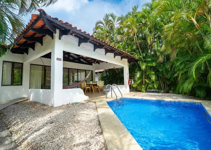 Serenidad Costera Villa